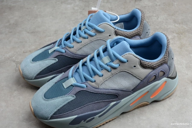 FW2498 Adidas 700 Boost Yeezy Blue Carbon 0809